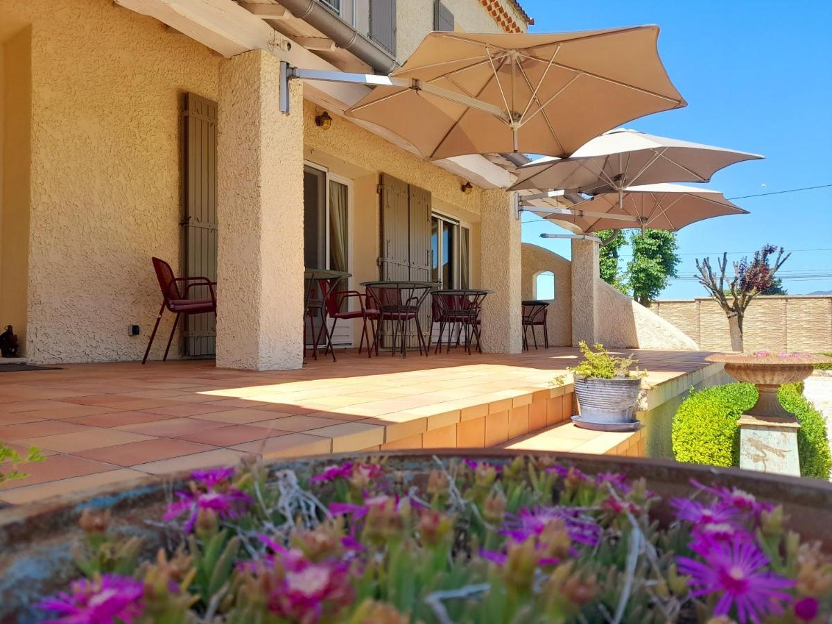 Bed and Breakfast Domaine Des Ecureuils Carpentras Zewnętrze zdjęcie